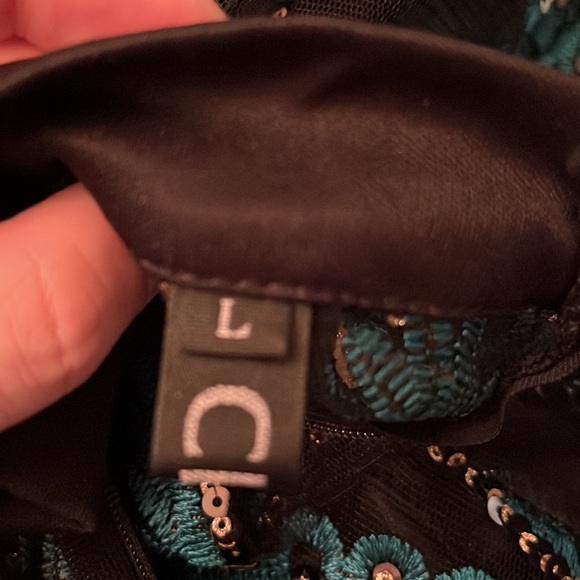 Green & Black Sexy Dress - Picture 8 of 9